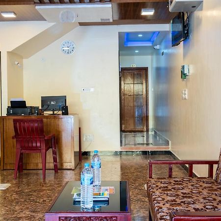 Le Suresh Guest House Puducherry Buitenkant foto