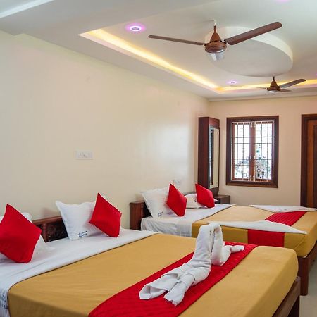 Le Suresh Guest House Puducherry Buitenkant foto