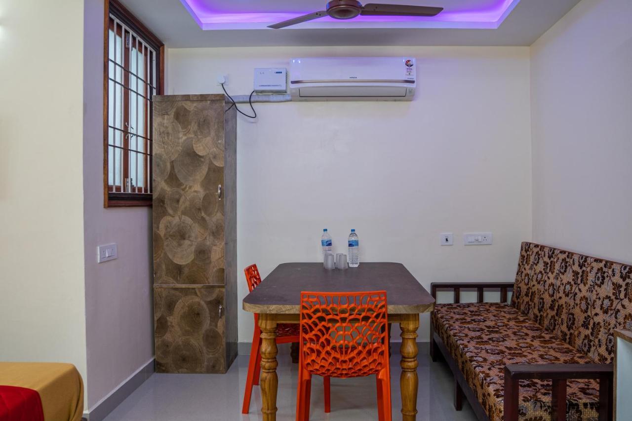Le Suresh Guest House Puducherry Buitenkant foto
